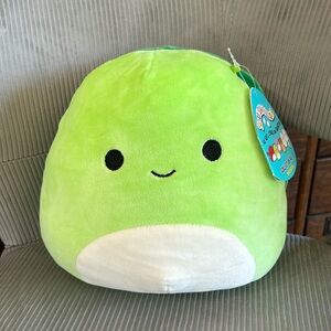 NWT Henry the Turtle 8 inch Squishmallow